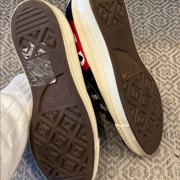 Comme Des Garcons PLAY x Converse Unisex Chuck Taylor High Top Sneakers - Picture 6 of 6